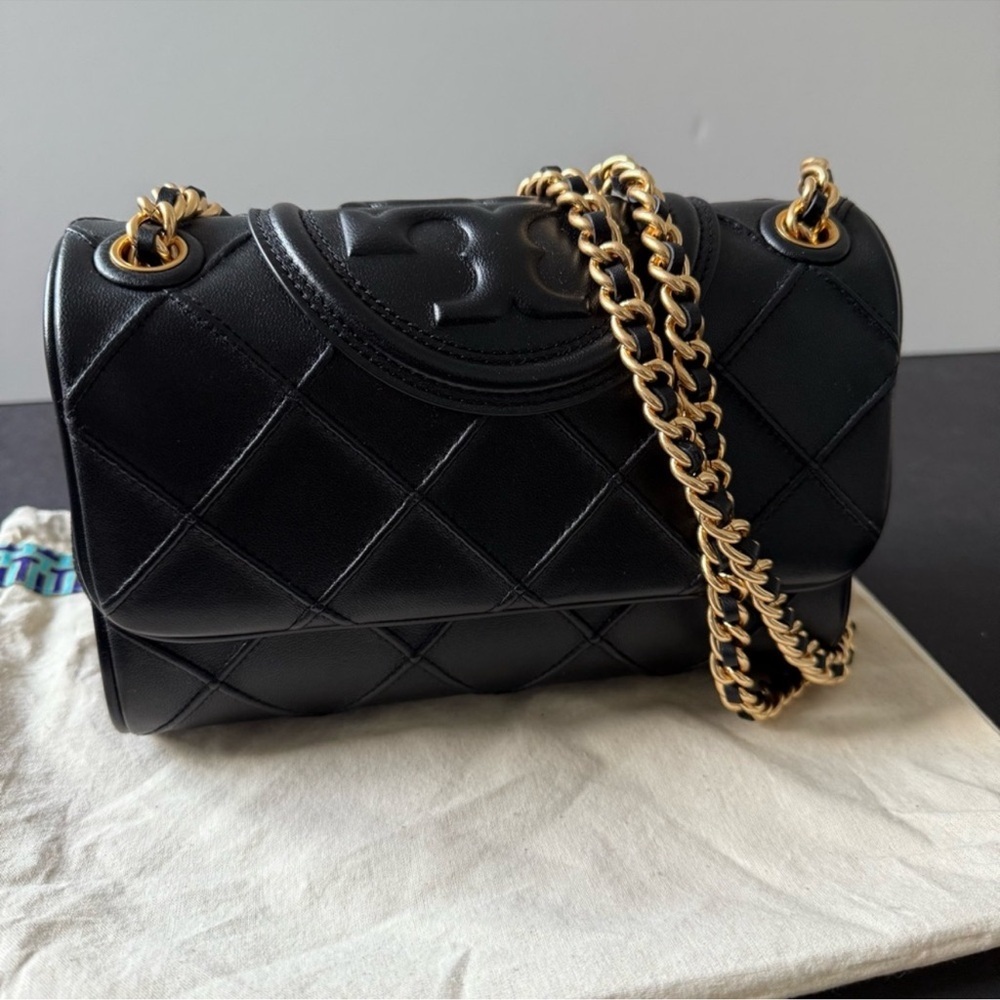 Tory Burch Black Crossbody Bag with Gold Chain - Picture 2 of 10